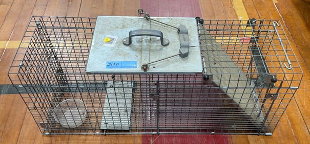 HAVAHART MODEL 1092 LIVE TRAP