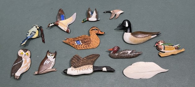 12 VARIOUS CARVED DUCK & GOOSE PINS