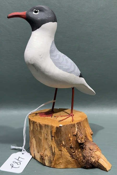 HERB DAISEY SEAGULL ON WOOD: 7" X 5"