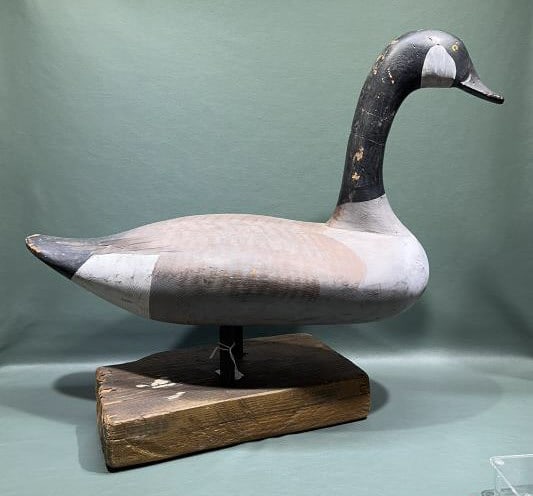 MADISON MITCHELL HIGH-HEAD GOOSE FIELD DECOY: 24" X 20"