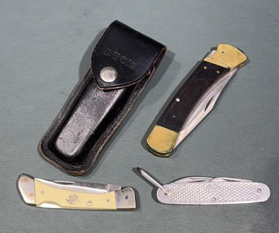 BUCK, US, & WINCHESTER KNIVES: ~