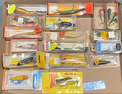 17 FISHING LURES IN ORIGINAL BOXES: ~