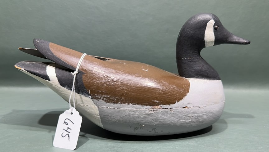 HOLTON LEGG QUARTER SIZE CANADA GOOSE DECOY: 11" LONG