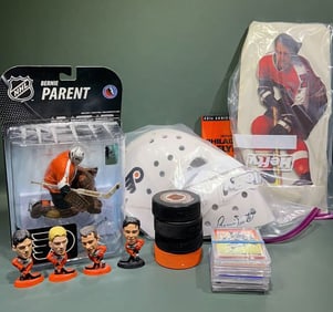 COLLECTION OF PHILADELPHIA FLYERS MEMORABILIA &