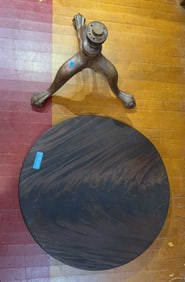 ANTIQUE MAHOGANY CHIPPENDALE TABLE