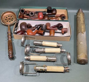 COLLECTION OF PIPES & VARIOUS SMALLS