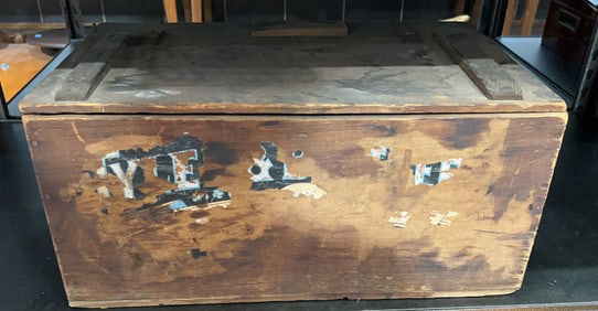 DECORATED LIFT TOP WOODEN BOX