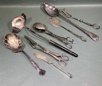 LOT OF VARIOUS SILVER PLATE SERVING PIECES