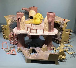 STAR WARS EWOK VILLAGE
