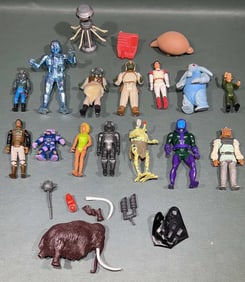 VARIOUS STARWARS ACTION FIGURES