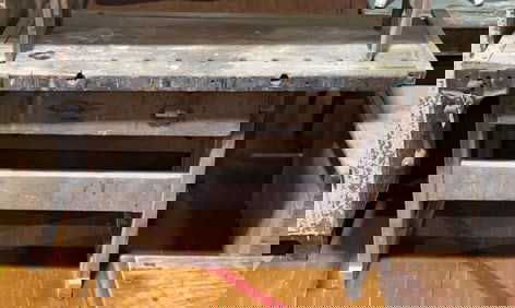 ANTIQUE SMALL WORK BENCH