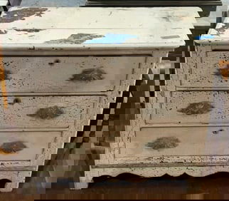 ANTIQUE PAINTED 3 DRAWER COTTAGE CHEST