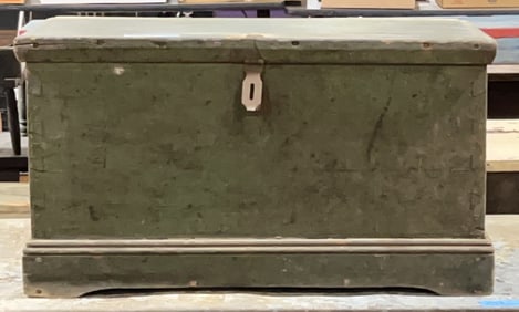 ANTIQUE GREEN PAINTED DOVETAILED TRUNK