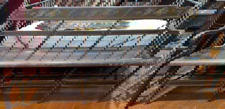 ANTIQUE PAINT DECORATED DEACON'S BENCH (1 of 7)