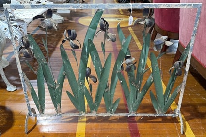 METAL FLOWER FIRE SCREEN