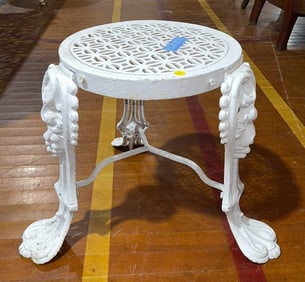 ANTIQUE QUALITY CAST IRON PLANT STAND