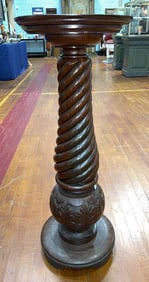 ANTIQUE CARVED OAK PEDESTAL