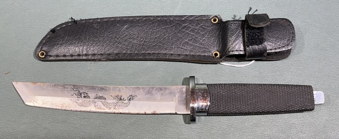 CHINESE KNIFE / DAGGER