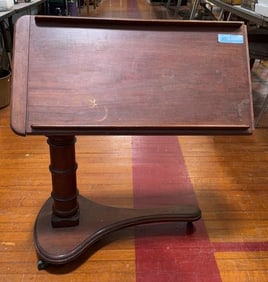 ANTIQUE BOOK / MUSIC STAND