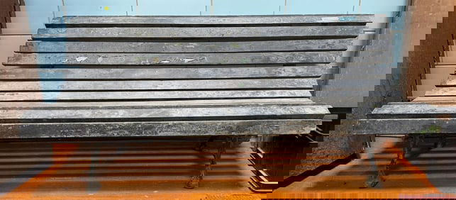 ANTIQUE CAST IRON & WOOD GARDEN BENCH