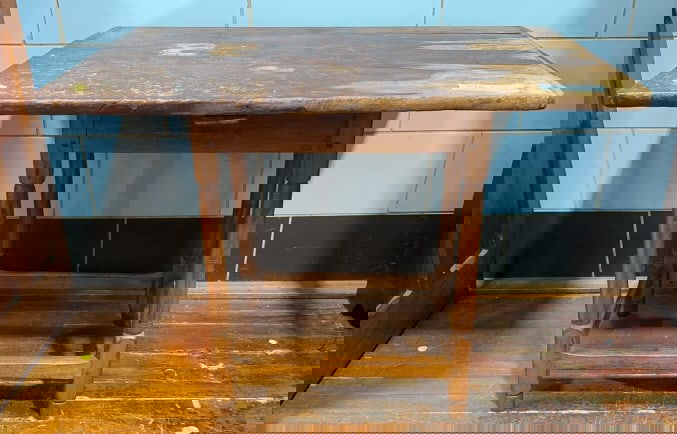 ANTIQUE STRETCHER BASE TAVERN TABLE (1 of 3)