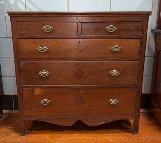 ANTIQUE WALNUT PINWHEEL INLAID CHEST OF DRAWERS