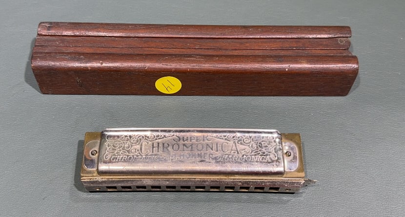 M. HOHNER CHRONCONICA & FOLDING WOODEN RACK (1 of 5)