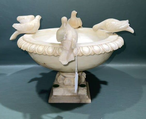 VINTAGE ALABASTER BIRD BATH WITH BIRDS (1 of 10)