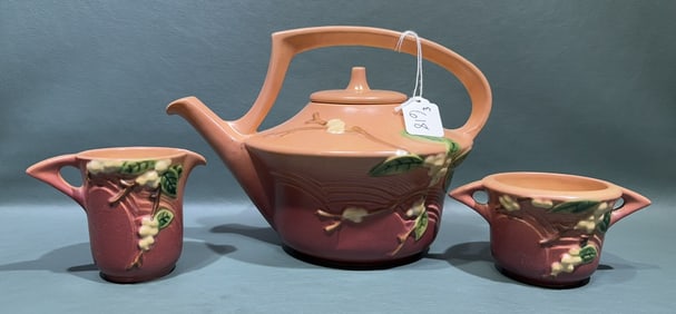 VINTAGE ROSEVILLE 3 PC. SNOWBERRY TEA SET