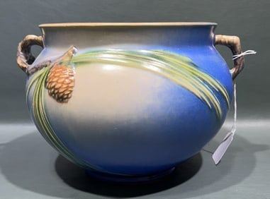 ROSEVILLE BLUE PINECONE JARDINIERE
