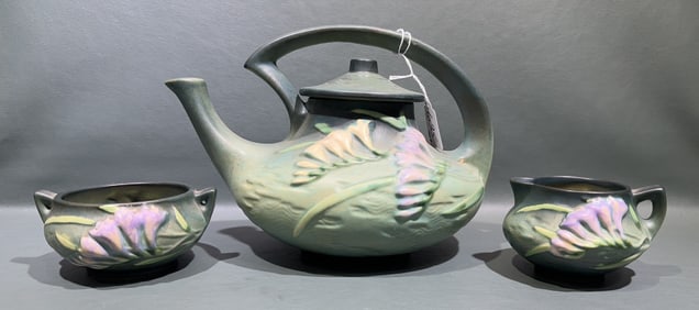 ROSEVILLE "FREESIA GREEN" 3 PIECE TEA SET