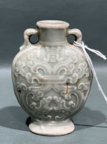 FINE CHINESE CELADON GLAZED FLASK W/ DECORATION