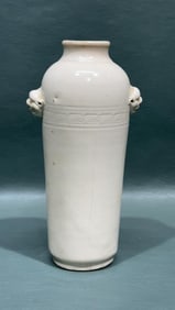 CHINESE DEHUA PORCELAIN VASE W/ FACETED BODY