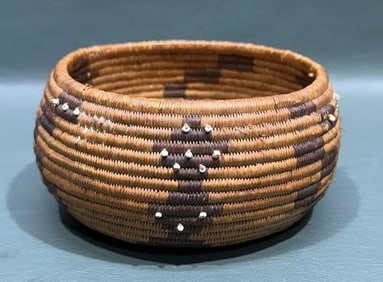 WOVEN ANTIQUE NATIVE AMERICAN "POMO" BASKET