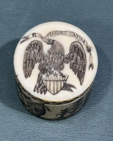 ANTIQUE DECORATED BONE BOX W/ SCREW ON LID