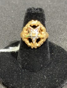 10KT GOLD MASONIC RING