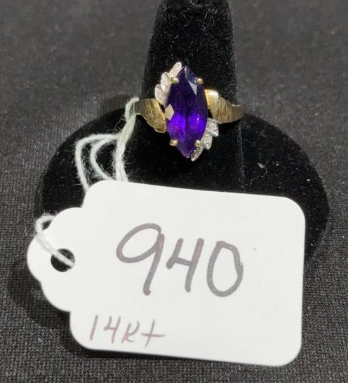 14 KT GOLD LADIES RING W/ SAPPHIRE & DIAMONDS (1 of 3)