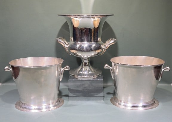 3 QUALITY SILVER PLATE ICE BUCKET (1 of 4)