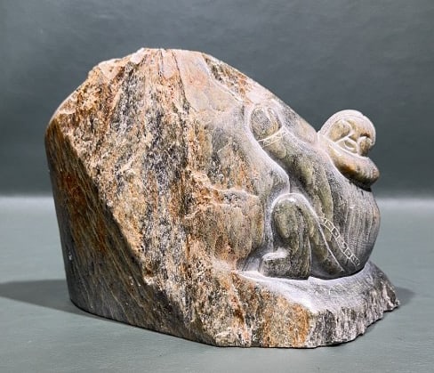 KENOC INUIT SOAPSTONE CARVING: 9" X 6" X 4"