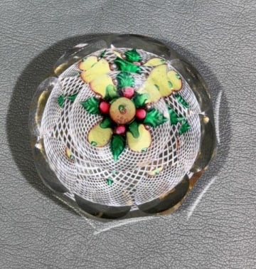 ANTIQUE ART GLASS PAPERWEIGHT- FRUIT BOUQUET (1 of 4)