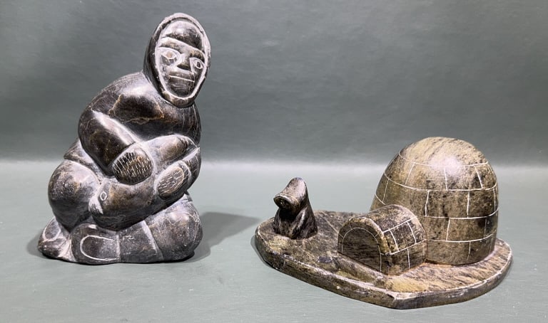2 INUIT SOAPSTONE CARVING (1 of 5)