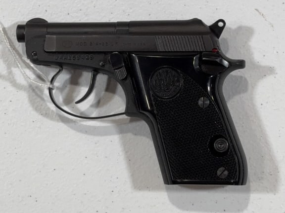 BERETTA .22 LONG RIFLE SEMI AUTOMATIC PISTOL: THIS FIREARM REQUIRES AN$80 BACKGROUND CHECK & THE MARYLAND WAITING PERIOD BEFORE IT CAN CHANGE HANDS. PAYMENT WILL BE MADE DIRECTLY TO THE FFL DEALER. IT CAN BE PICKED UP AT MOLLY'S IN KENEDYVILLE MD
