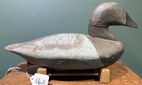 HOLLY FAMILY CANVASBACK DECOY W/ DAMAGED BILL