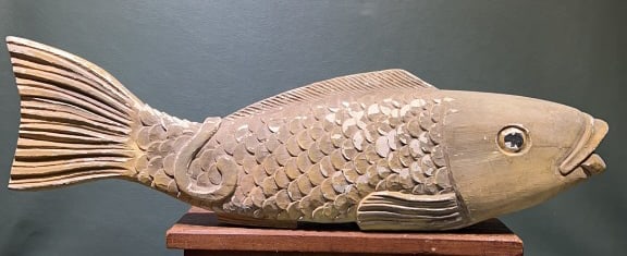 WOODEN CARVED FISH: 25"