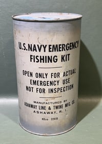 U. S. NAVY EMERGENCY FISHING KIT