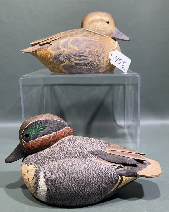 PAIR OF ROBERT HUTCHISON GREEN-WING TEAL DECOYS: 8"