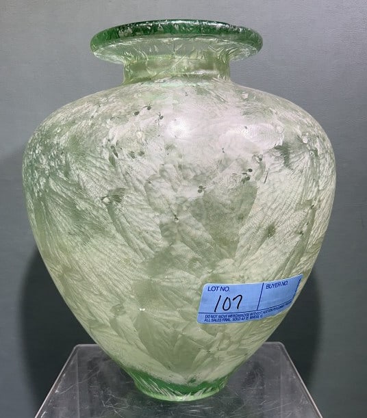 GREEN ART GLASS VASE: 10-1/2" X 9-1/2" X 6-1/2"