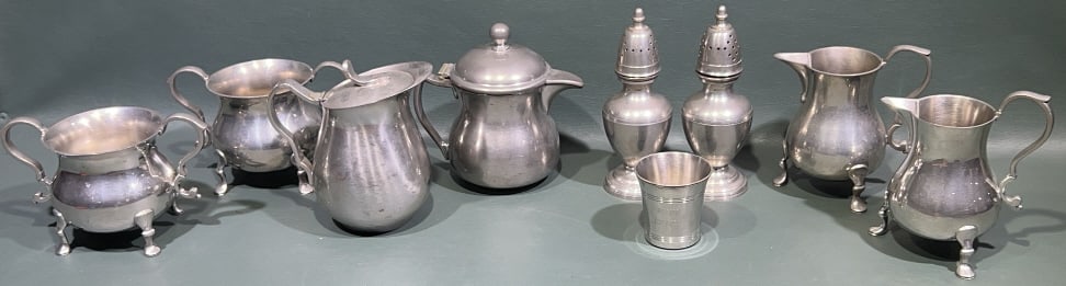 COLL. OF COLONIAL WILLIAMSBURG PEWTER SERVING PCS (1 of 4)