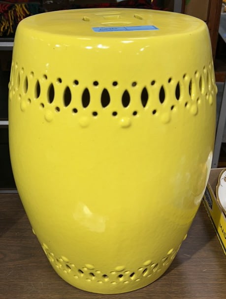 YELLOW CHINESE GARDEN SEAT: 17-1/2"