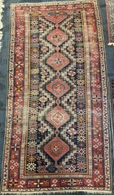 ANTIQUE HANDMADE ORIENTAL RUNNER RUG